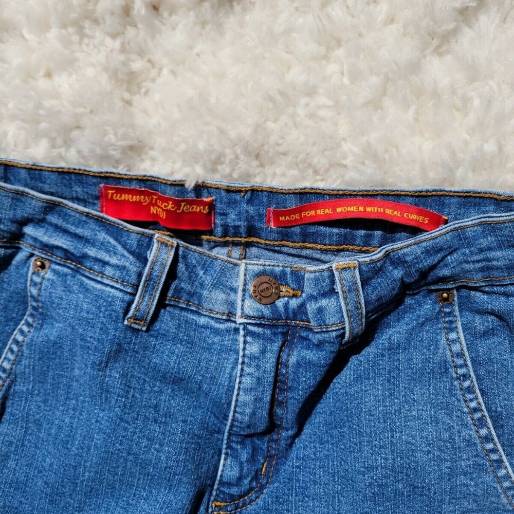 TUMMY TUCK JEANS NYDJ SIZE 8 MADE IN THE USA